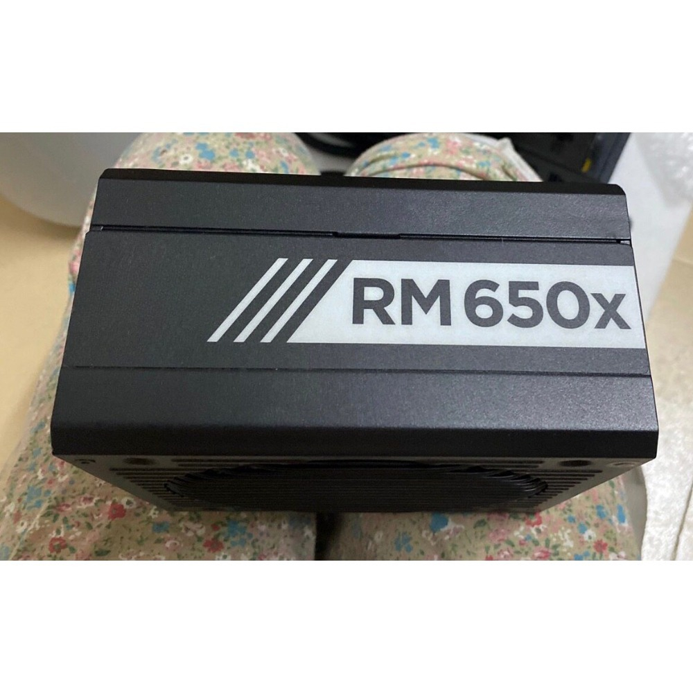 Zasilacz do komputera Corsair  – Power Supply 650W recenzja i cena
